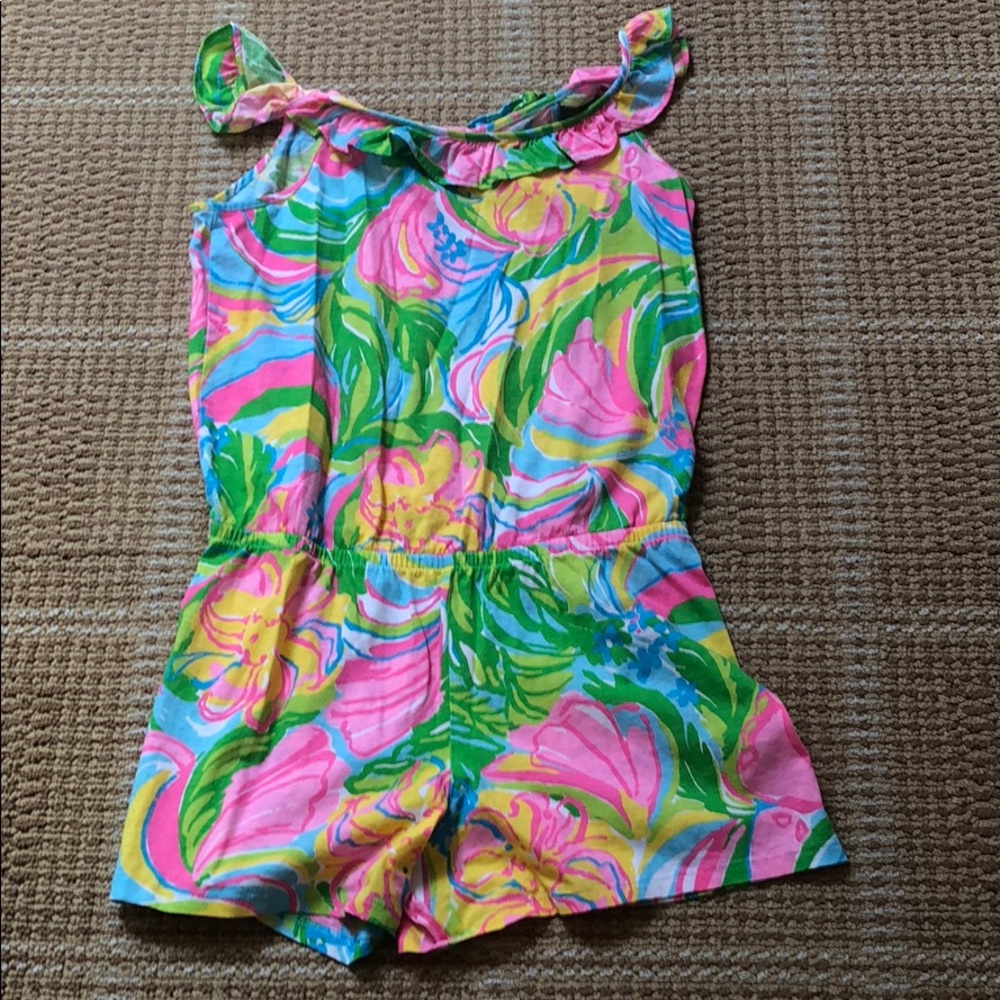 Girl’s romper